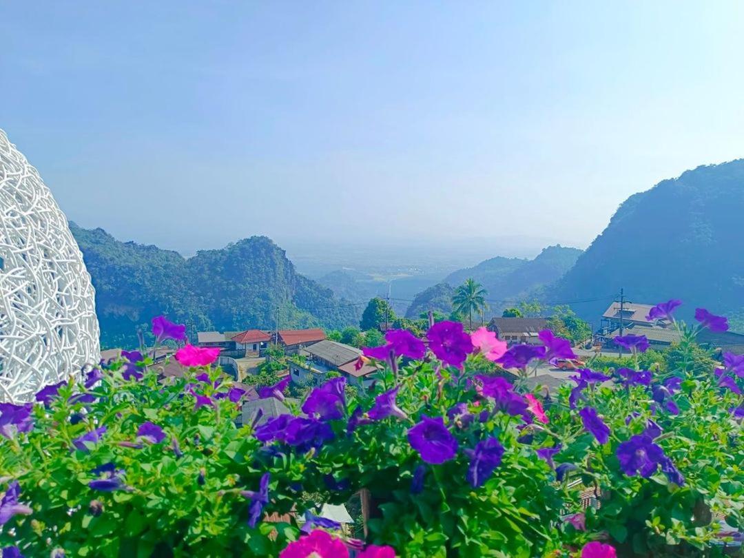 Oasis Phamee Bed & Breakfast Ban Pha Mi Екстериор снимка